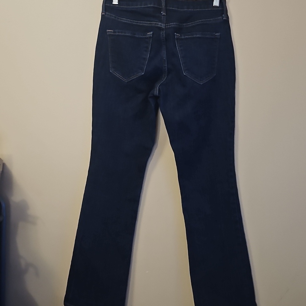 Old Navy Curvy Mid Rise Women's Size 2 Short Jeans - Picture 2 of 4